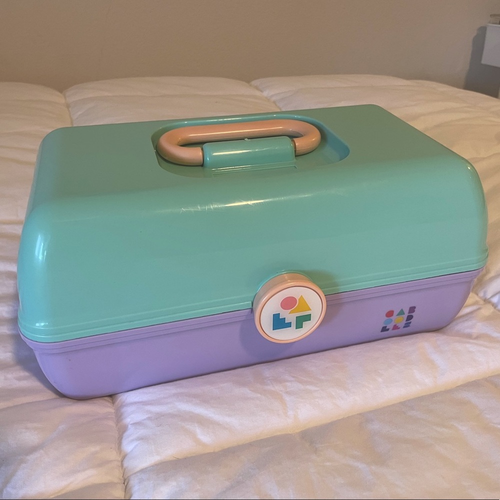 Caboodles makeup case